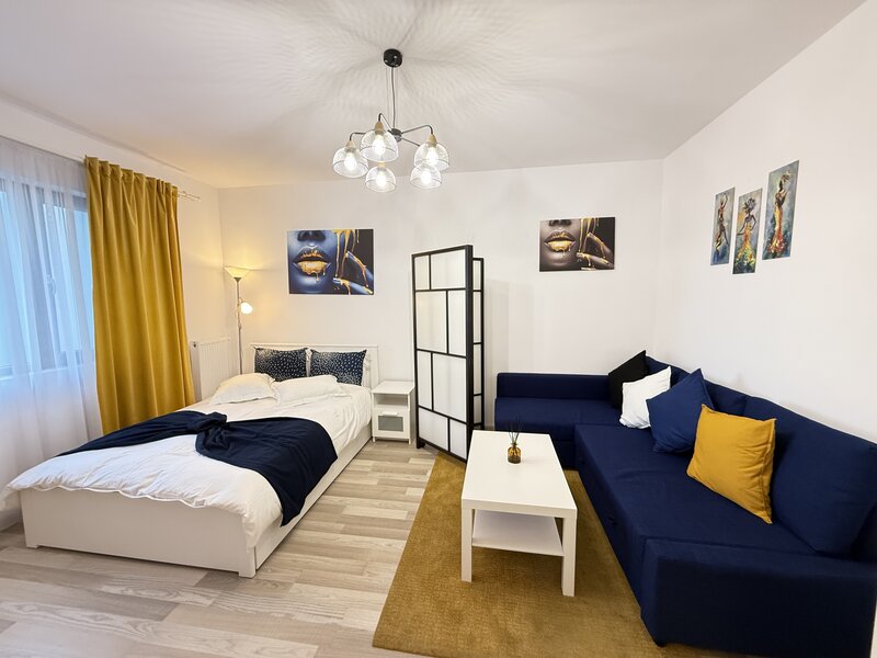 Unirii/complex rezidential nou (2021), ISG Residence/ Parcul Carol.