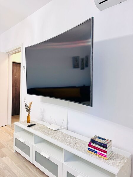 Unirii/complex rezidential nou (2021), ISG Residence/ Parcul Carol.