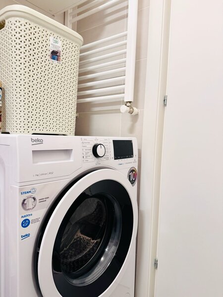 Unirii/complex rezidential nou (2021), ISG Residence/ Parcul Carol.