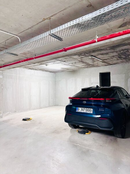 Unirii/complex rezidential nou (2021), ISG Residence/ Parcul Carol.